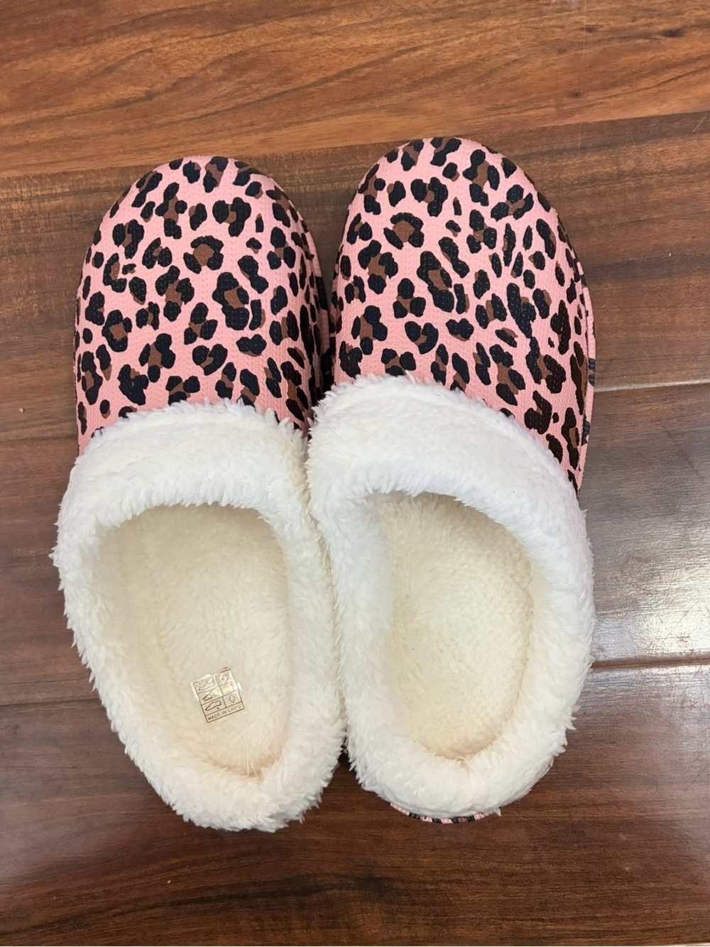 Pink Leopard Print Cozy Clogs